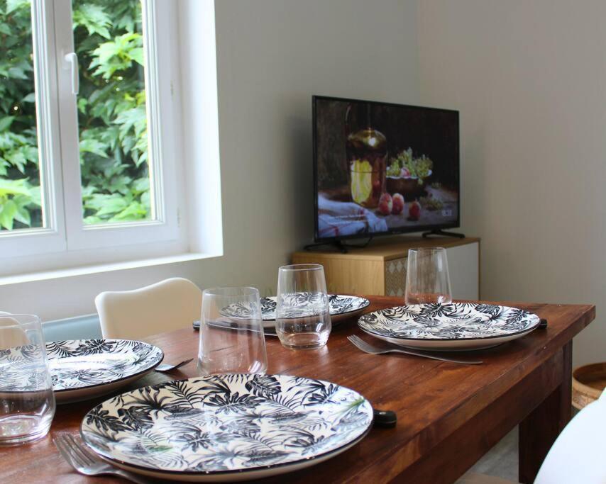 Yokohama, Duplex Avec Jardin Lejlighed Bourges Eksteriør billede