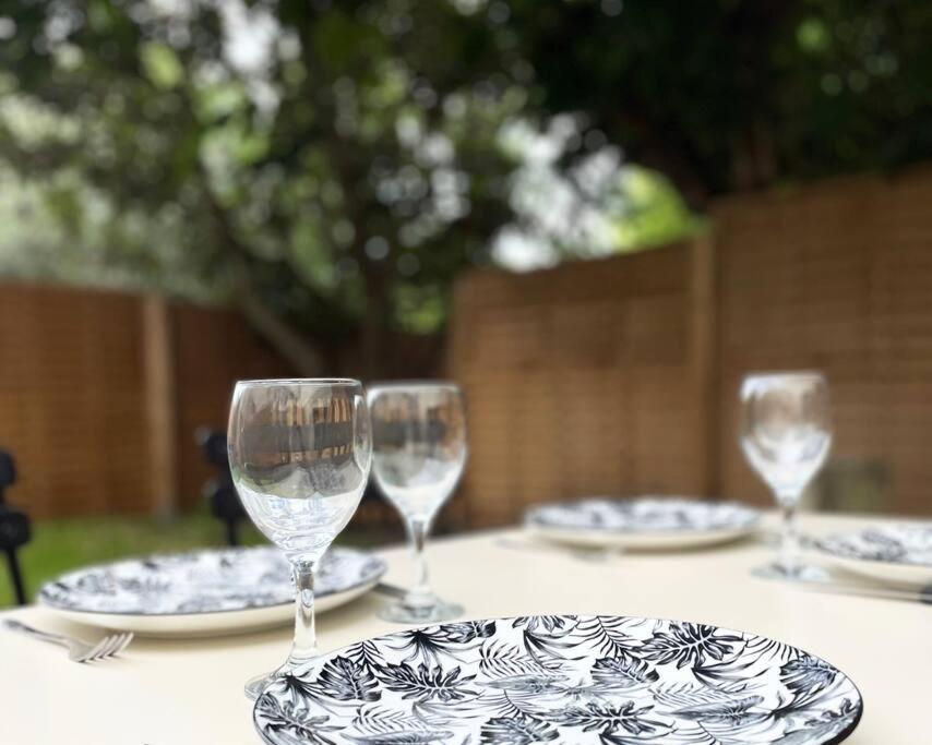 Yokohama, Duplex Avec Jardin Lejlighed Bourges Eksteriør billede