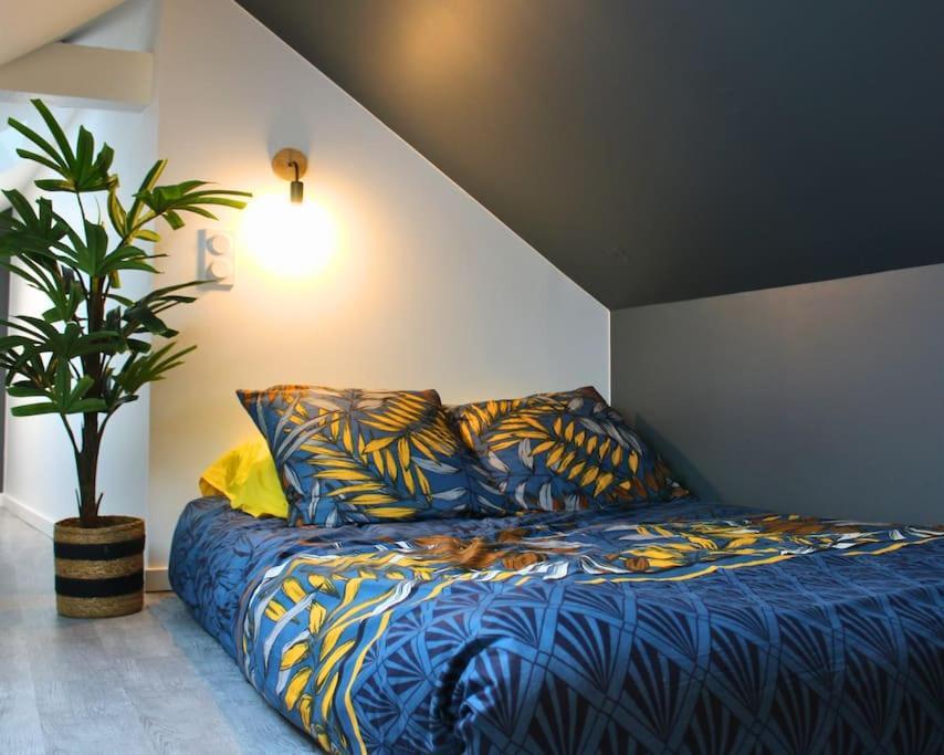 Yokohama, Duplex Avec Jardin Lejlighed Bourges Eksteriør billede